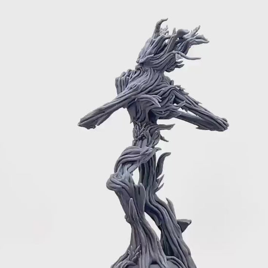 Treewalker Rock Thrower