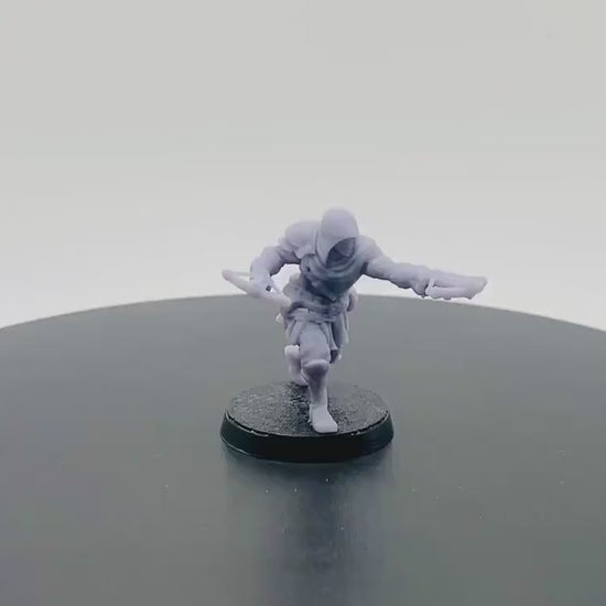 Male Human Scoundrel with Hand Crossbow | Tabletop RPG Miniature | D&D | Roleplaying